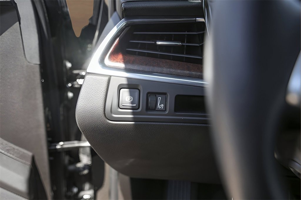 2025 Cadillac XT5 Sport photo 15