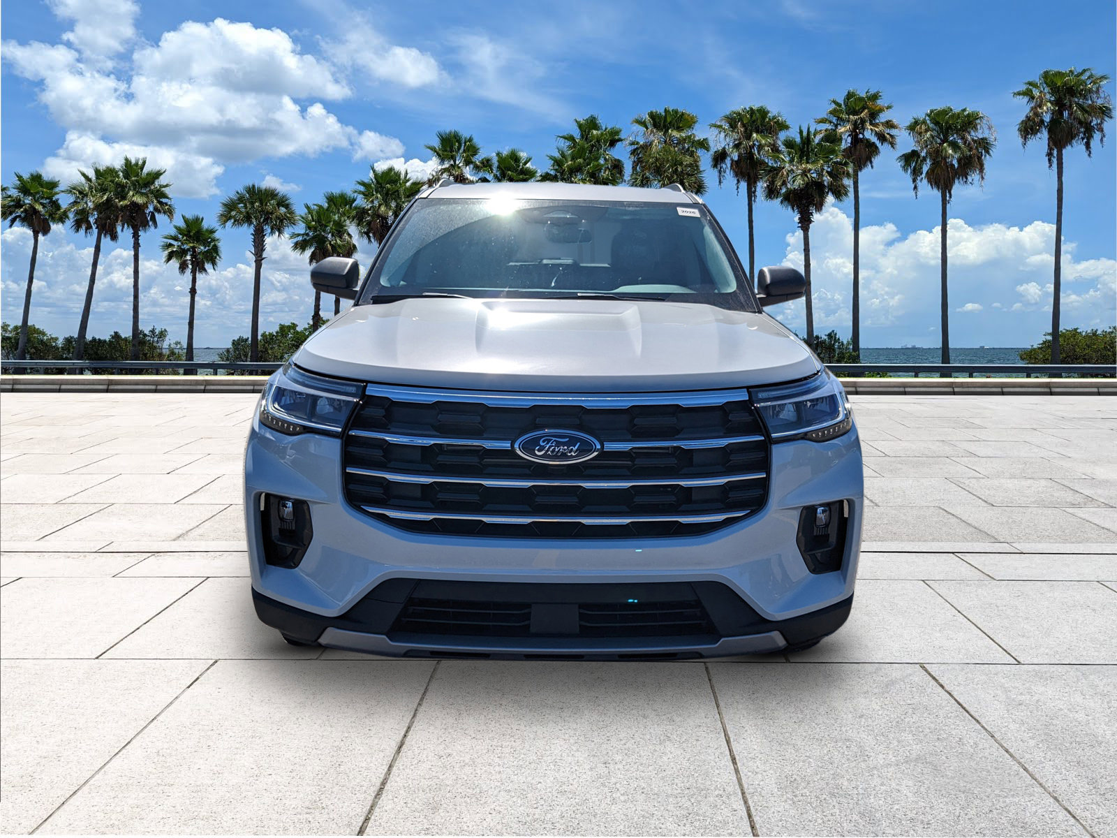 2026 Ford Explorer photo 3