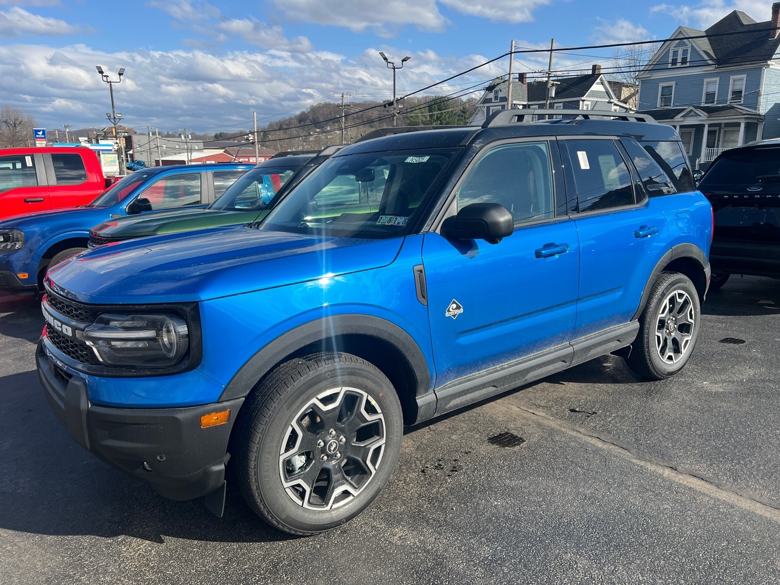 2025 Ford Bronco Sport Outer Banks's photo