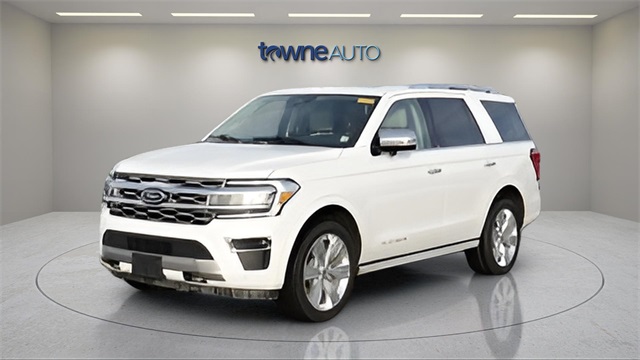 2023 Ford Expedition Platinum's photo