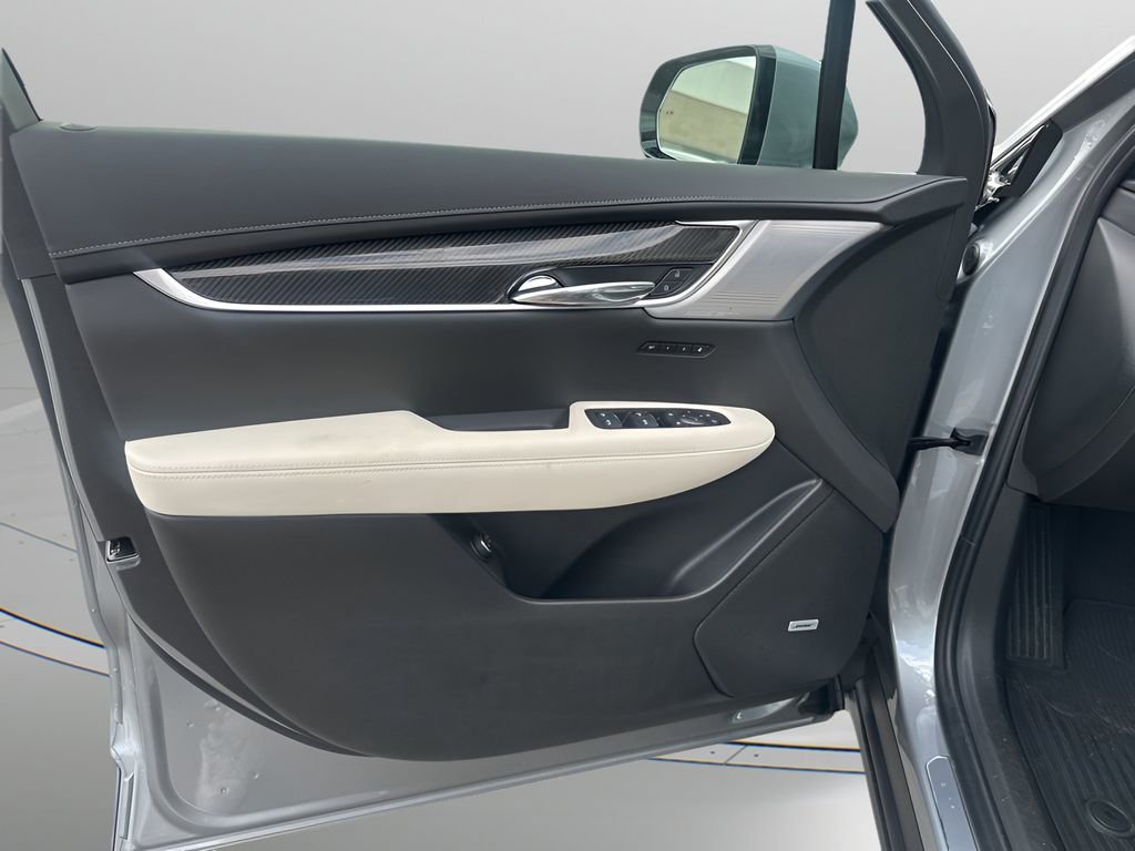 2025 Cadillac XT6 Sport photo 21