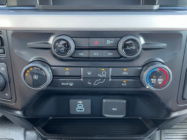 2025 Ford F-450 photo 25