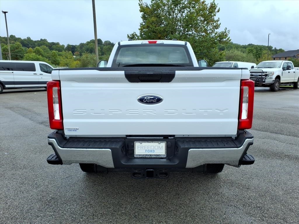 2026 Ford F-250 XL photo 4