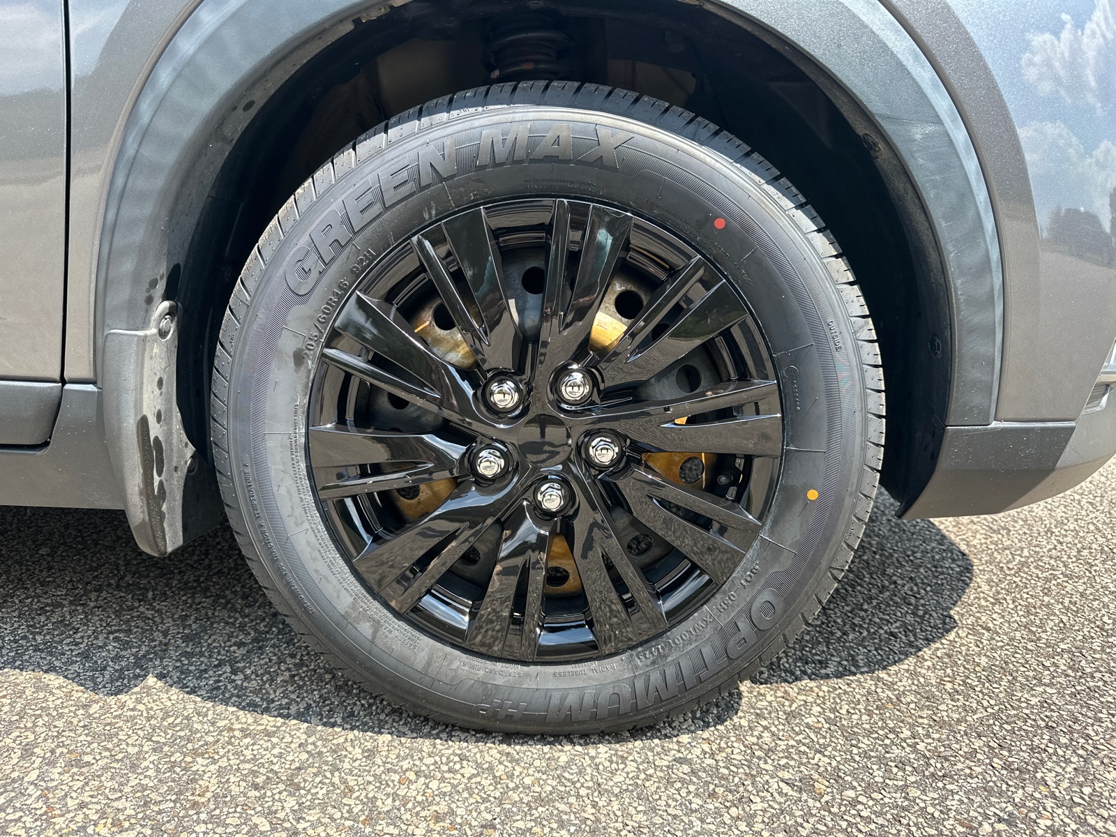 2020 Nissan Kicks S photo 12