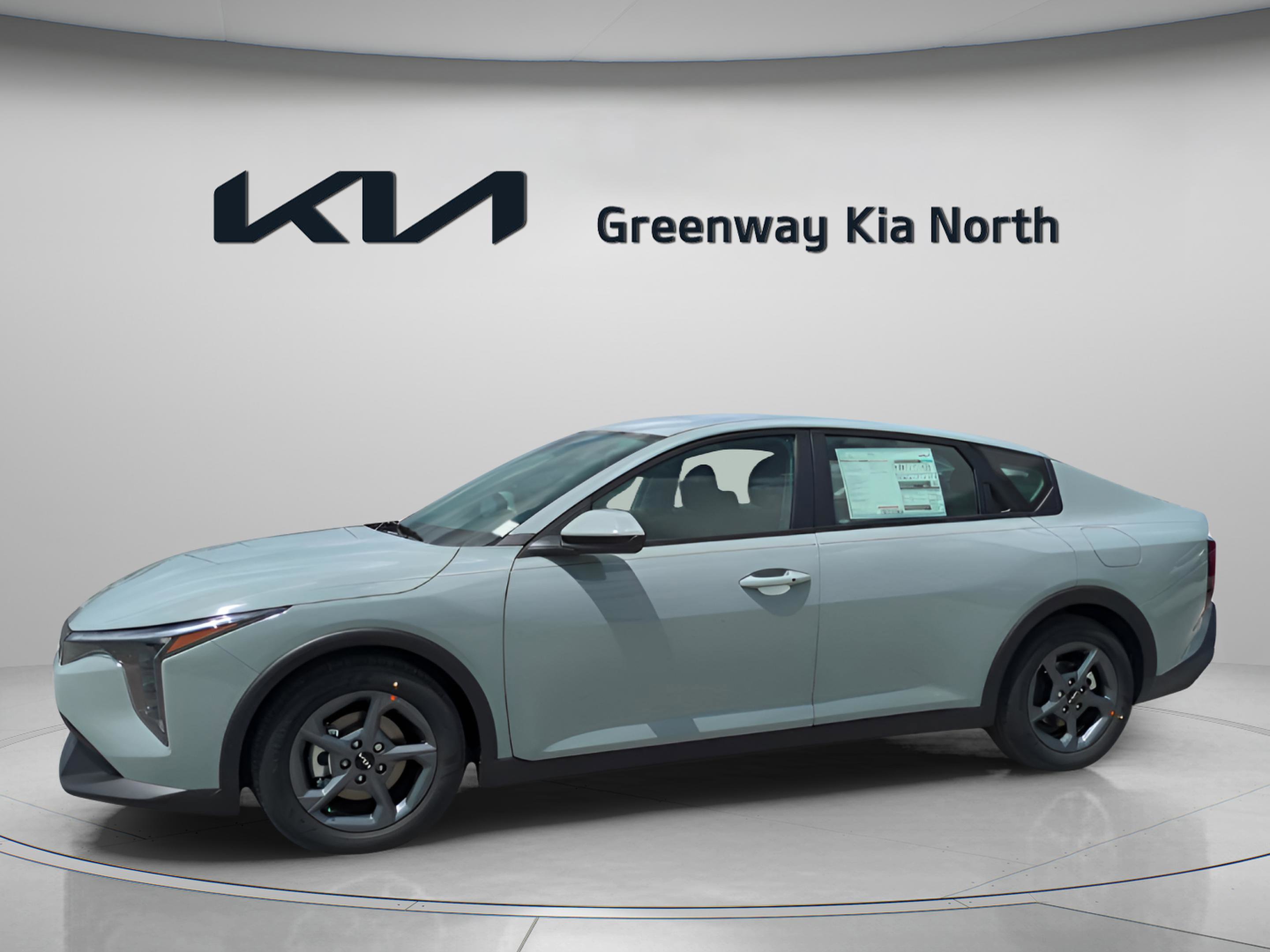 2025 Kia K4 LXS photo 4