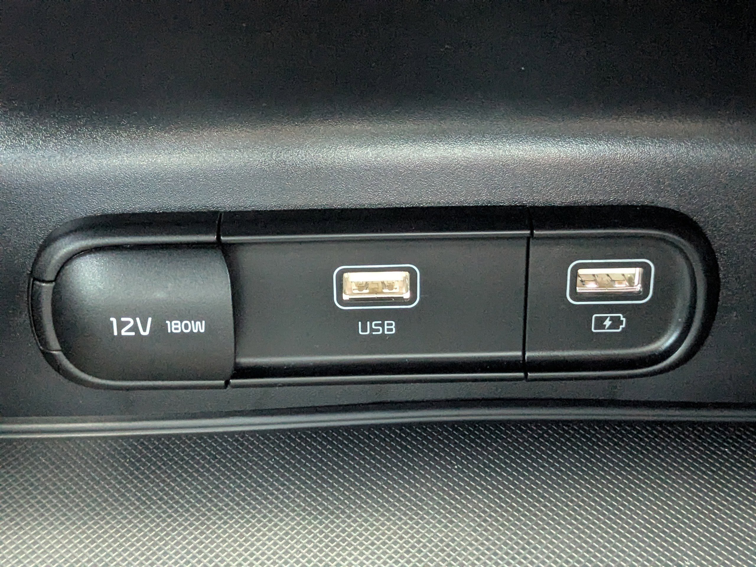 2024 Kia K5 GT-Line photo 21