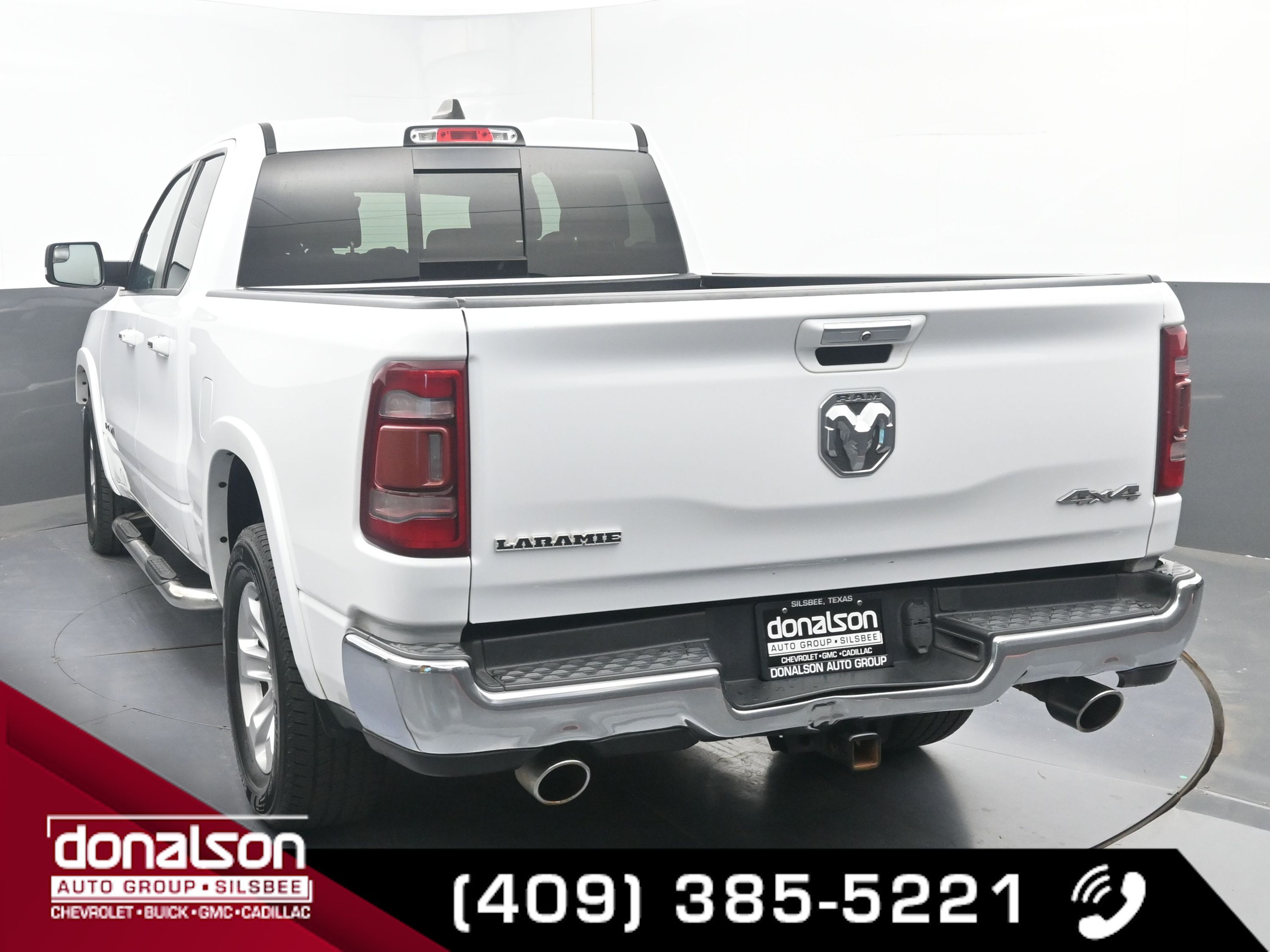 2020 Ram 1500 Laramie photo 3