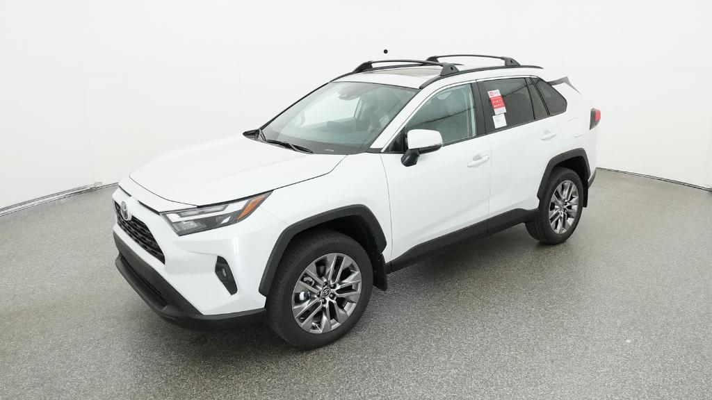 2025 Toyota RAV4 XLE Premium's photo
