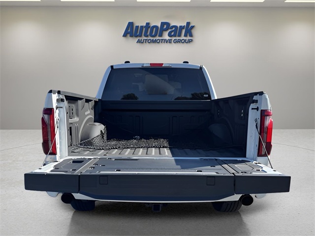 2025 Ford F-150 Lariat photo 6