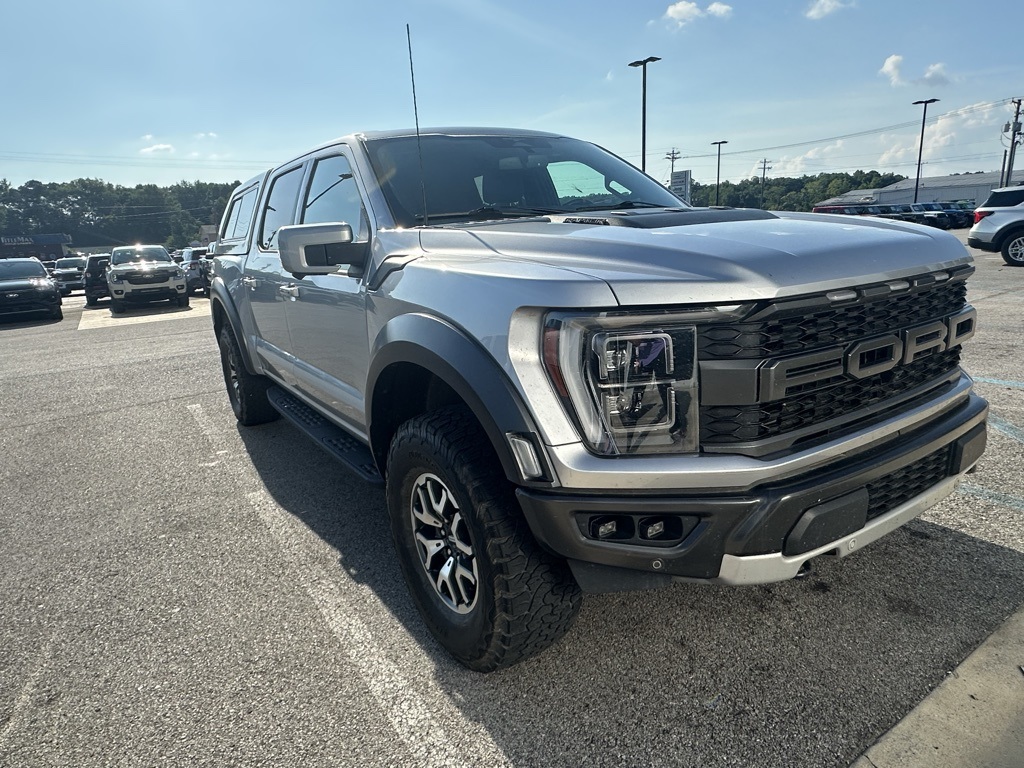 2023 Ford F-150 Raptor photo 2