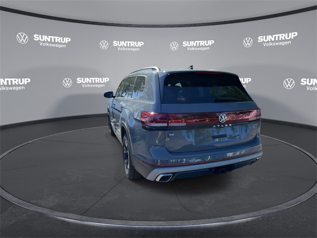 2025 Volkswagen Atlas Peak Edition SE photo 14
