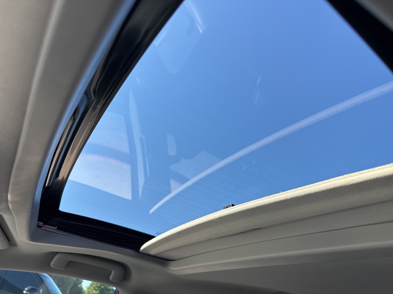 2019 Toyota Sienna SE Premium photo 9