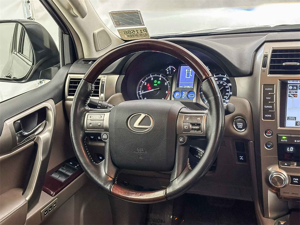 2018 Lexus GX 460 photo 16