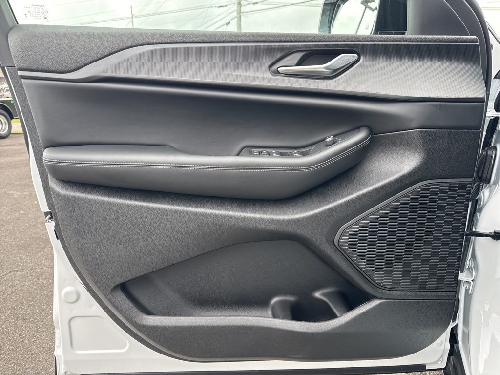 2025 Jeep Grand Cherokee Altitude X photo 34