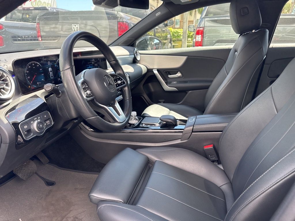 2022 Mercedes Benz A 220 photo 8