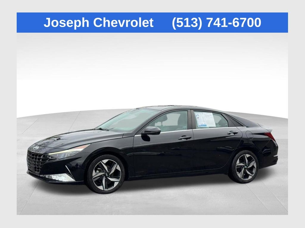 2021 Hyundai Elantra Limited's photo