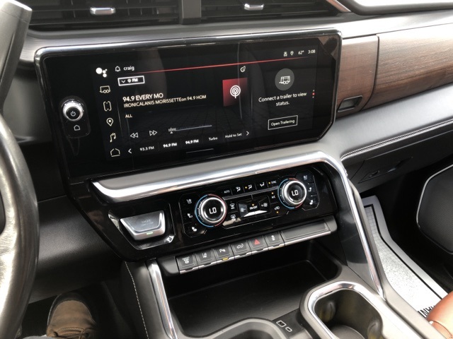 2024 Gmc Sierra 3500 HD Denali Ultimate photo 19