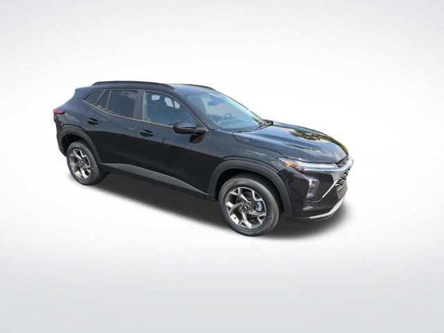 2025 Chevrolet Trax LT photo 9