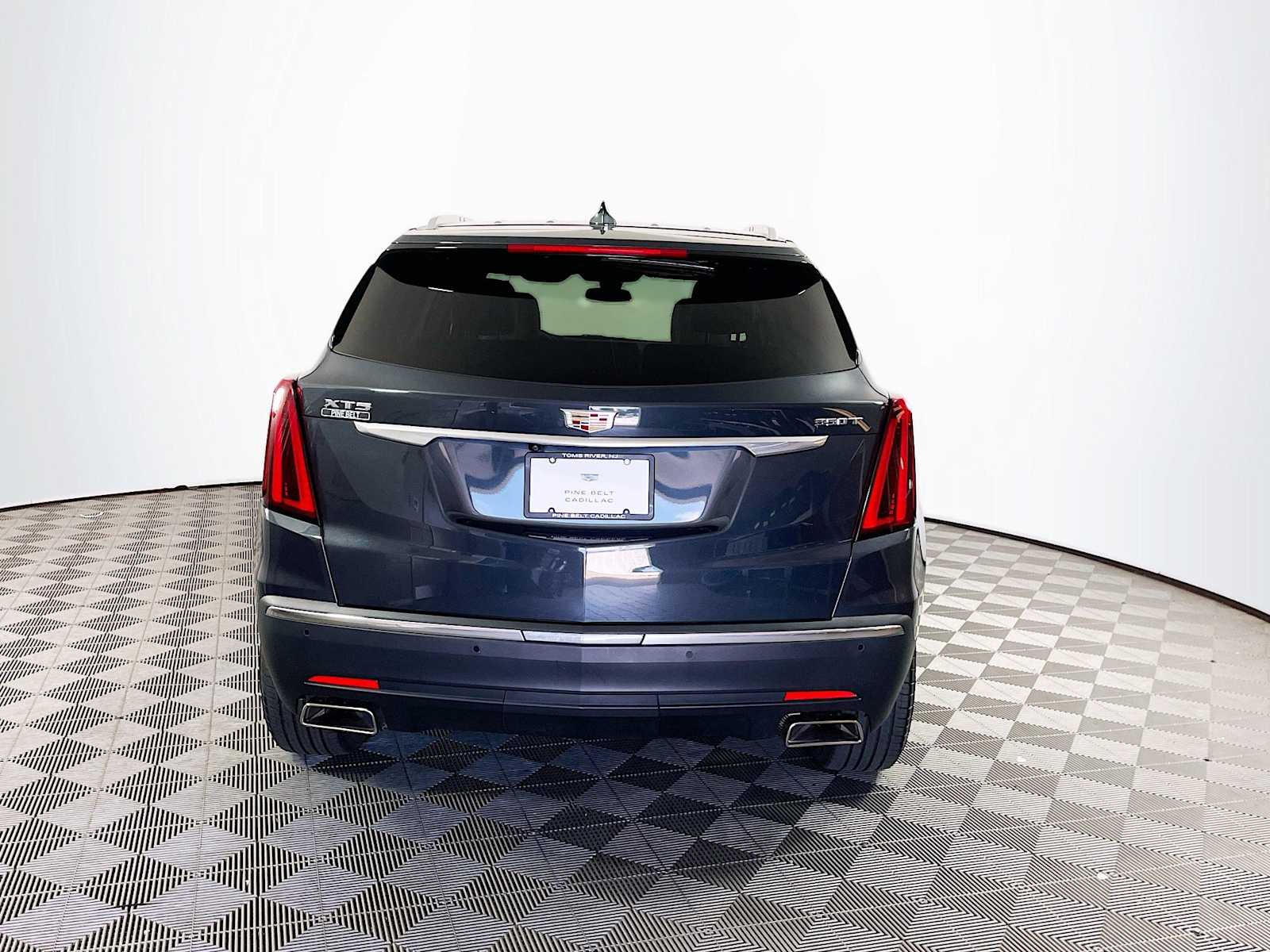 2023 Cadillac XT5 Luxury photo 5