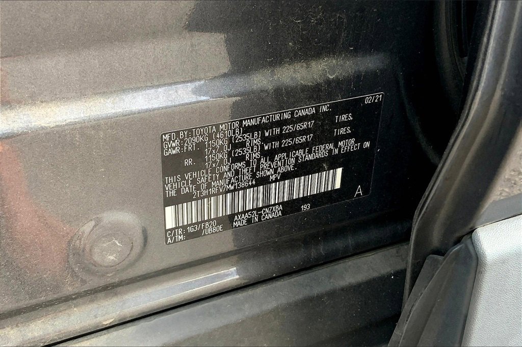 2021 Toyota RAV4 LE photo 30