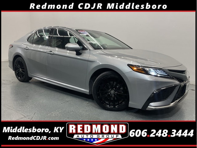 2024 Toyota Camry XSE's photo