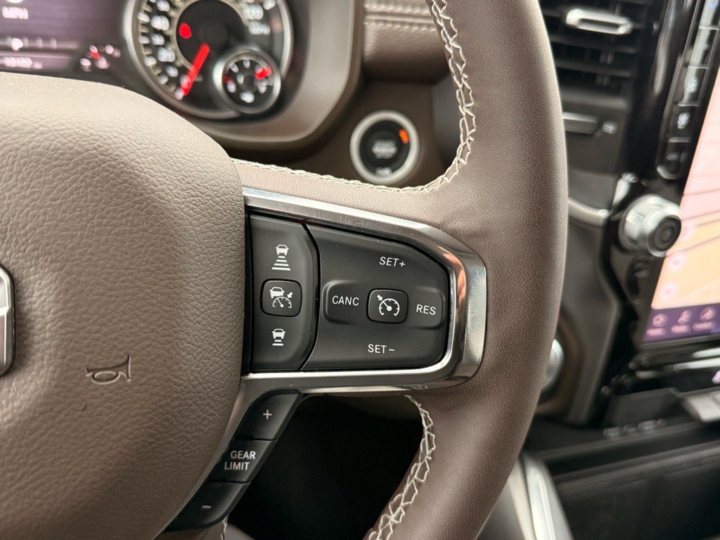 2025 Ram 1500 Laramie photo 14