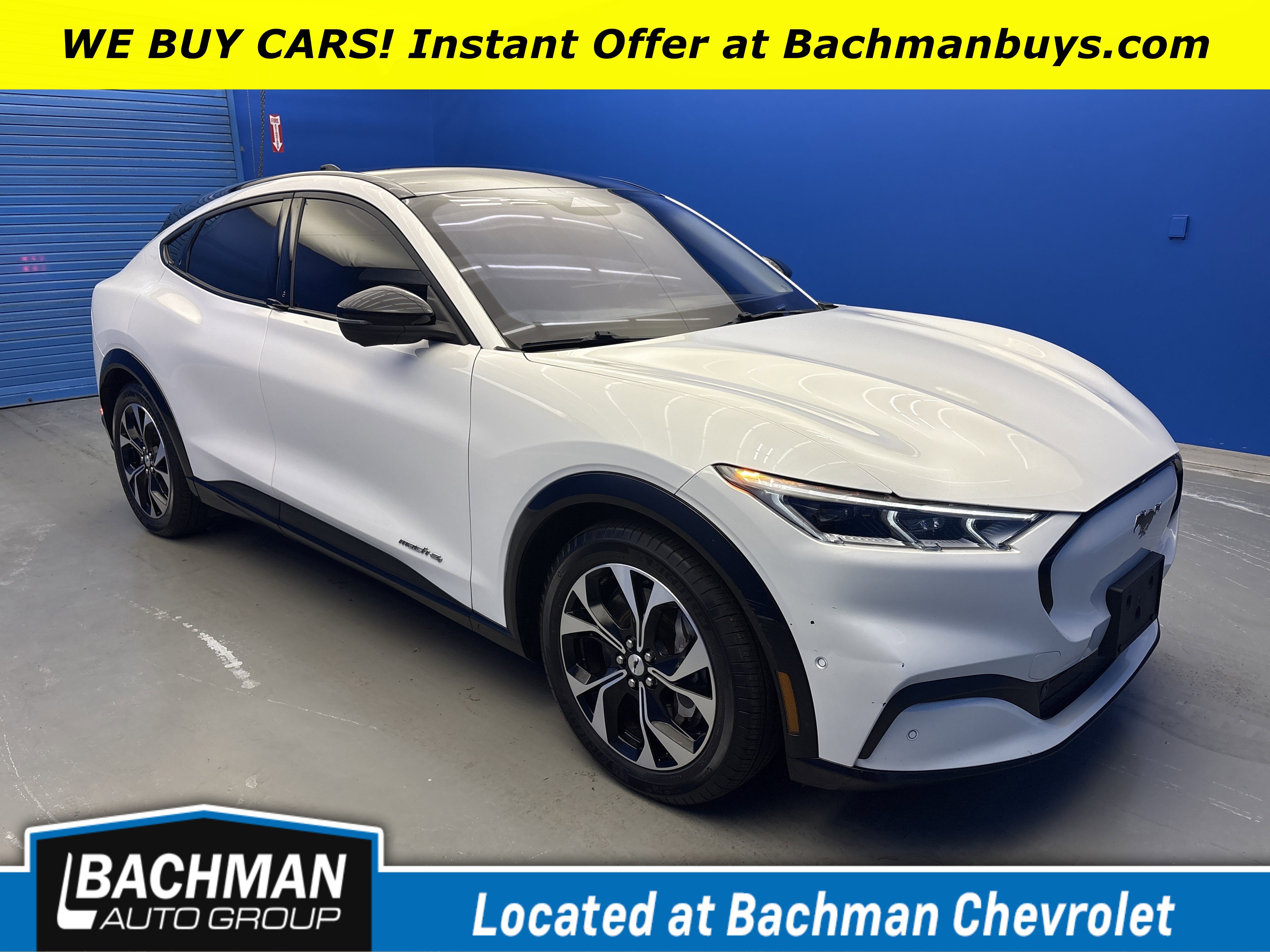 2021 Ford Mustang-Mach-e Premium's photo