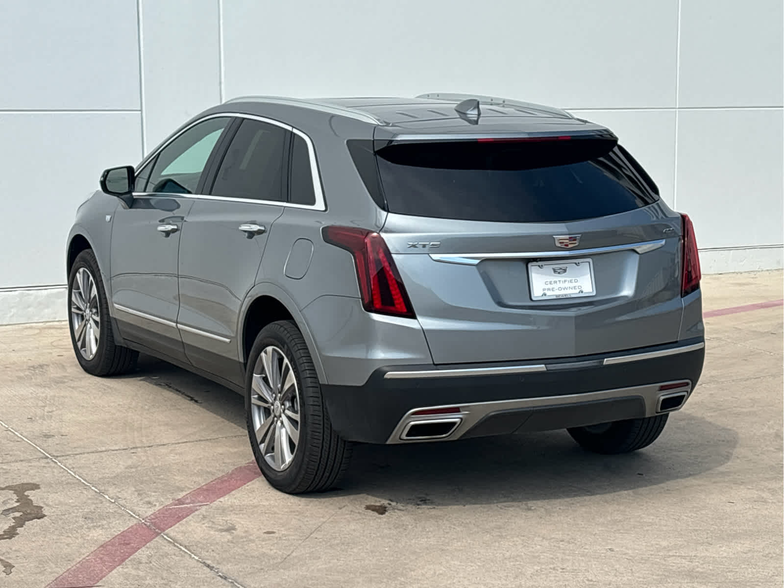 2025 Cadillac XT5 Premium Luxury photo 6