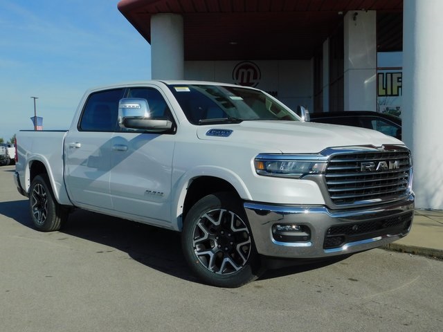 2025 Ram 1500 Laramie photo 2