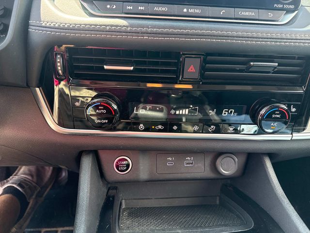 2023 Nissan Rogue SV photo 25