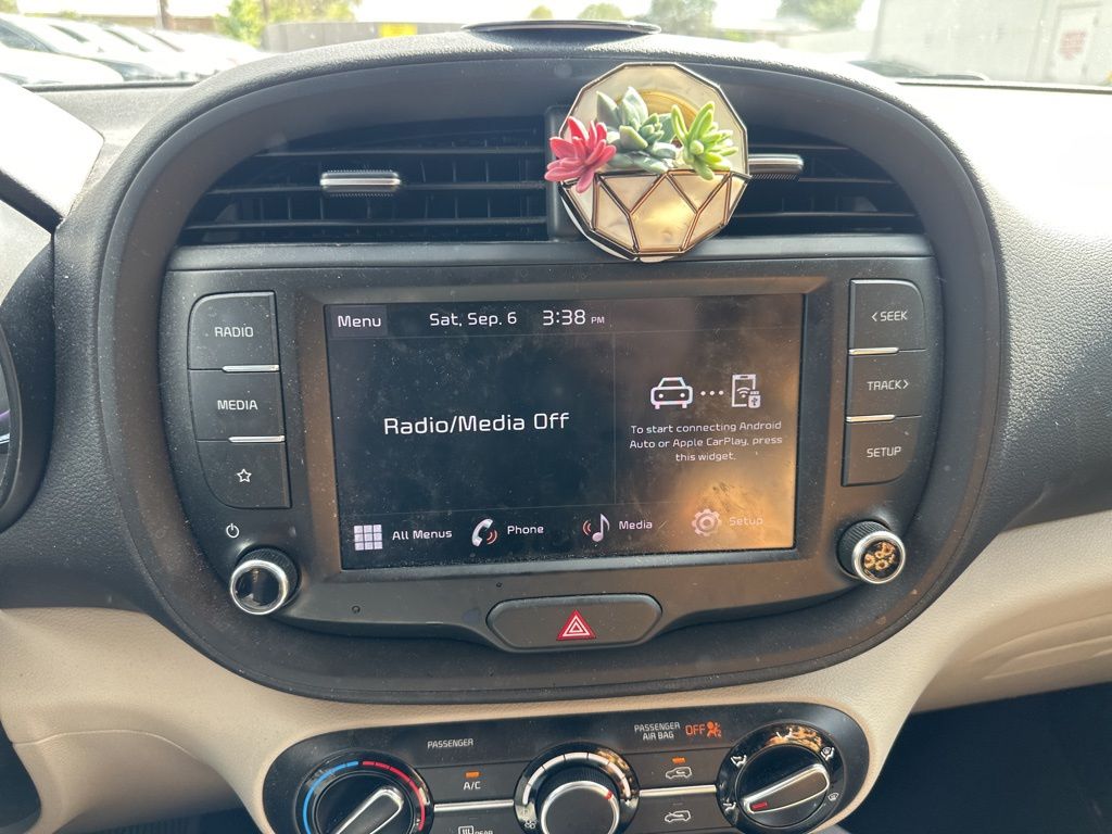 2023 Kia Soul LX photo 20