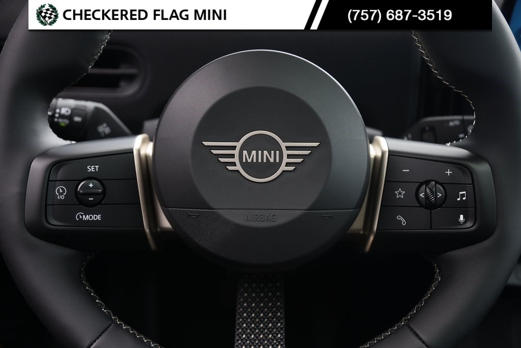 2025 Mini Cooper Hardtop S photo 25