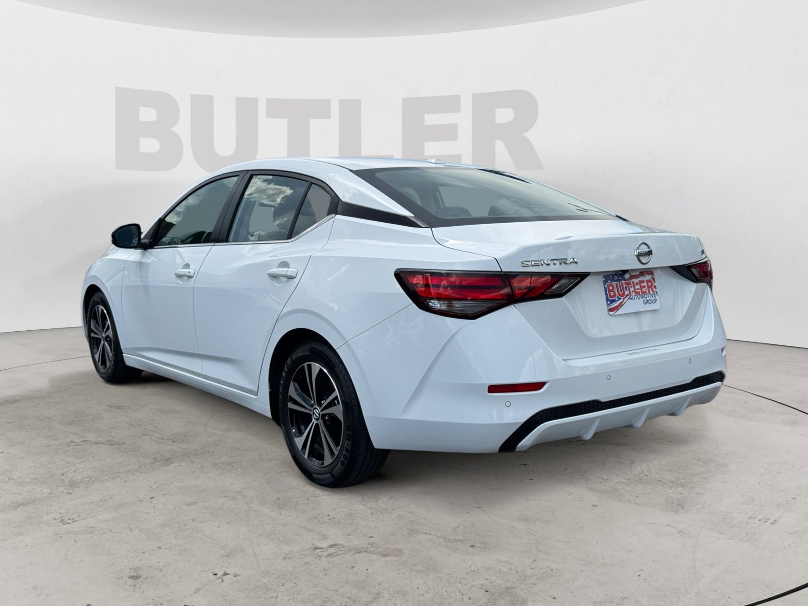 2022 Nissan Sentra SV photo 3