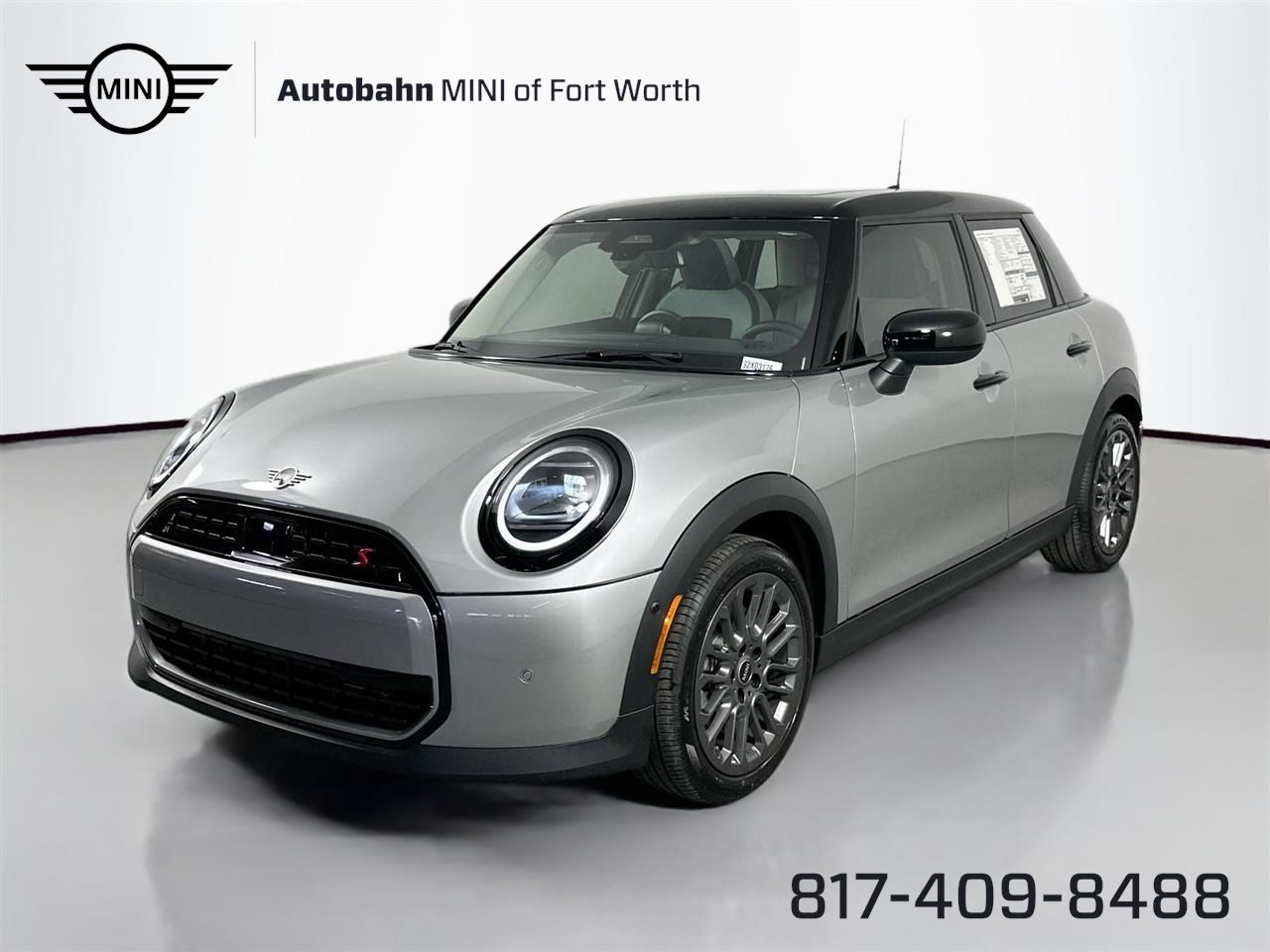 2025 MINI Hardtop 4 Door S's photo