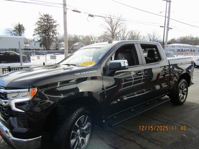 Image of Pre-Owned 2024 Chevrolet Silverado 1500 LT 4D Crew Cab 4WD