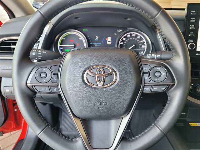 2024 Toyota Camry Hybrid XSE photo 25