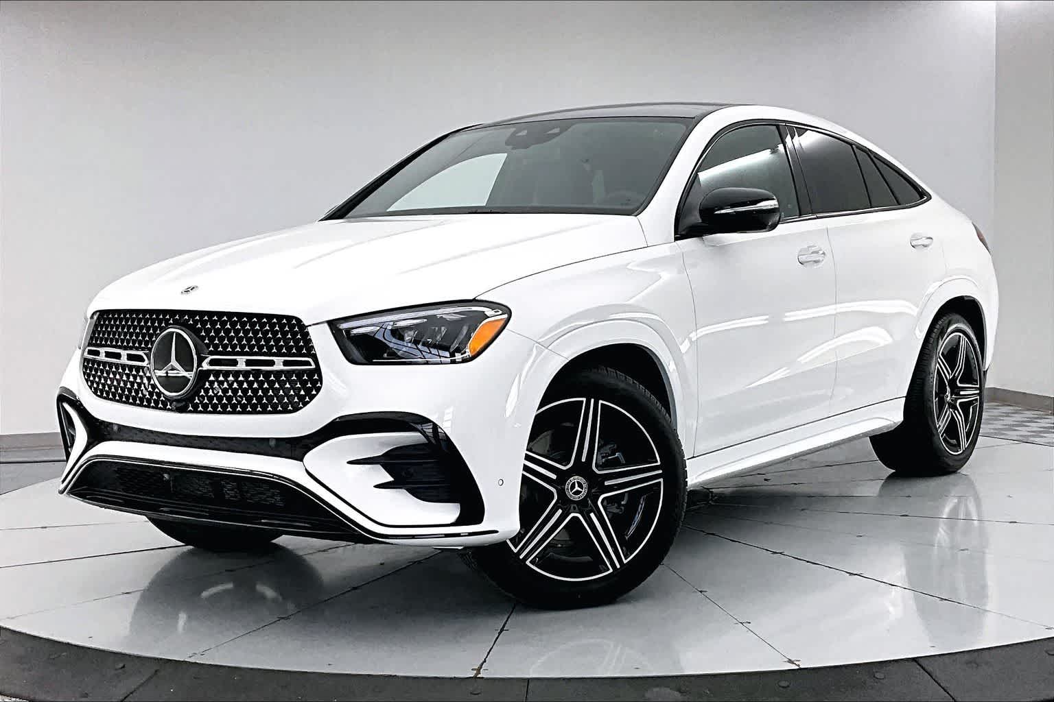 2026 Mercedes-Benz GLE Coupe GLE450's photo