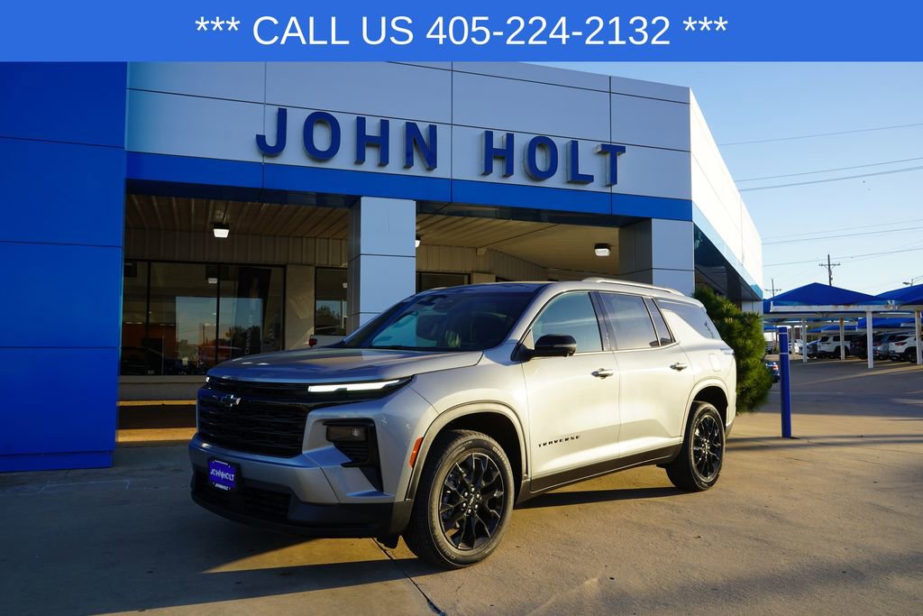 2026 Chevrolet Traverse LT's photo