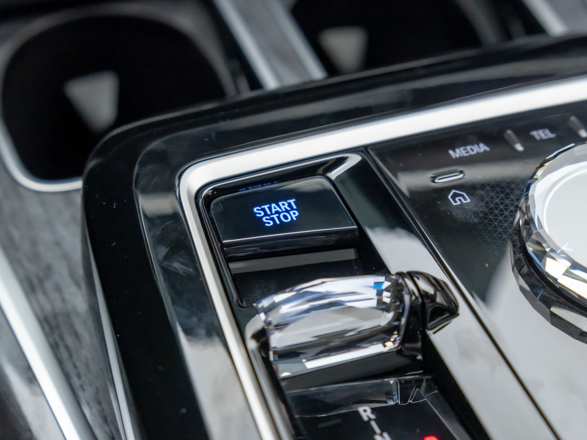New 2025 Black Sapphire Metallic BMW eDrive50 image 21