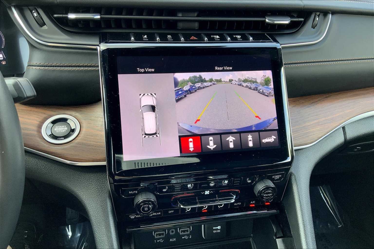 2023 Jeep Grand Cherokee L Summit photo 28