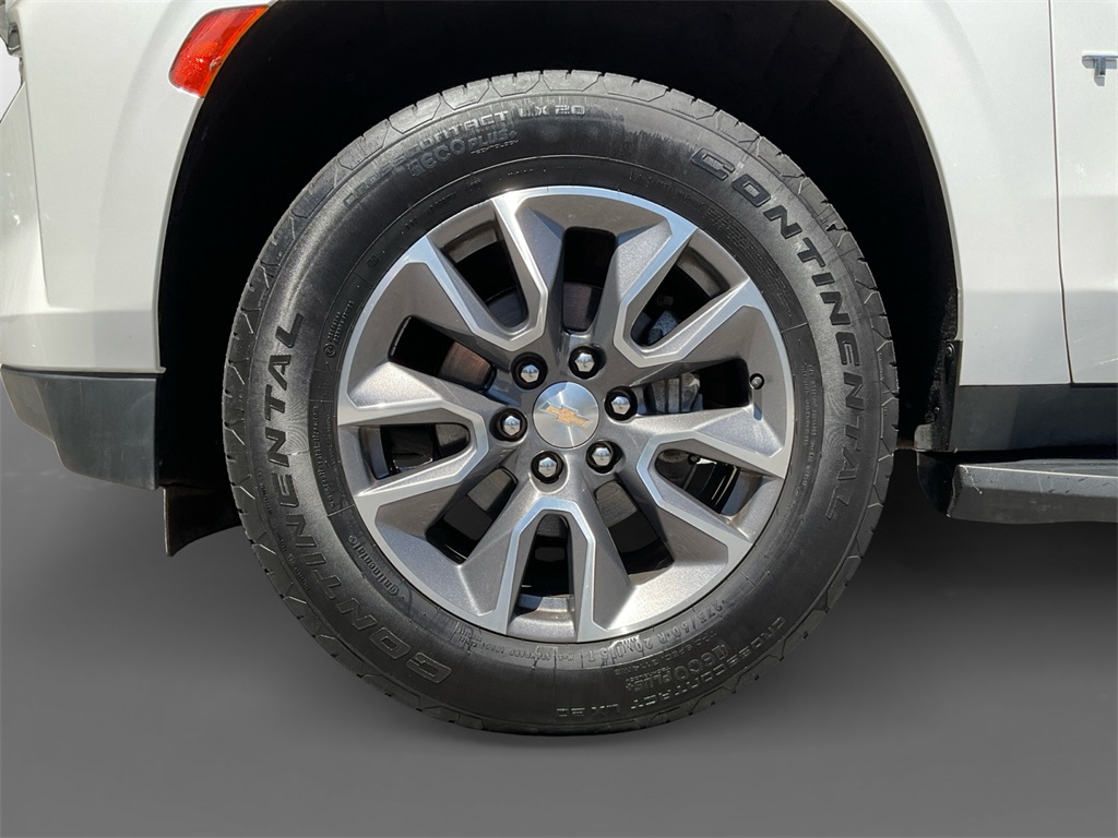 2022 Chevrolet Tahoe LT photo 16