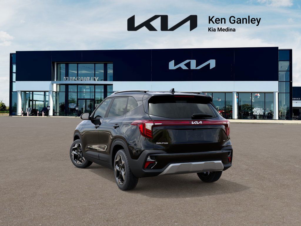 2026 Kia Seltos S photo 2