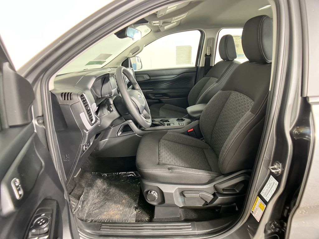 2025 Ford Ranger XL photo 21