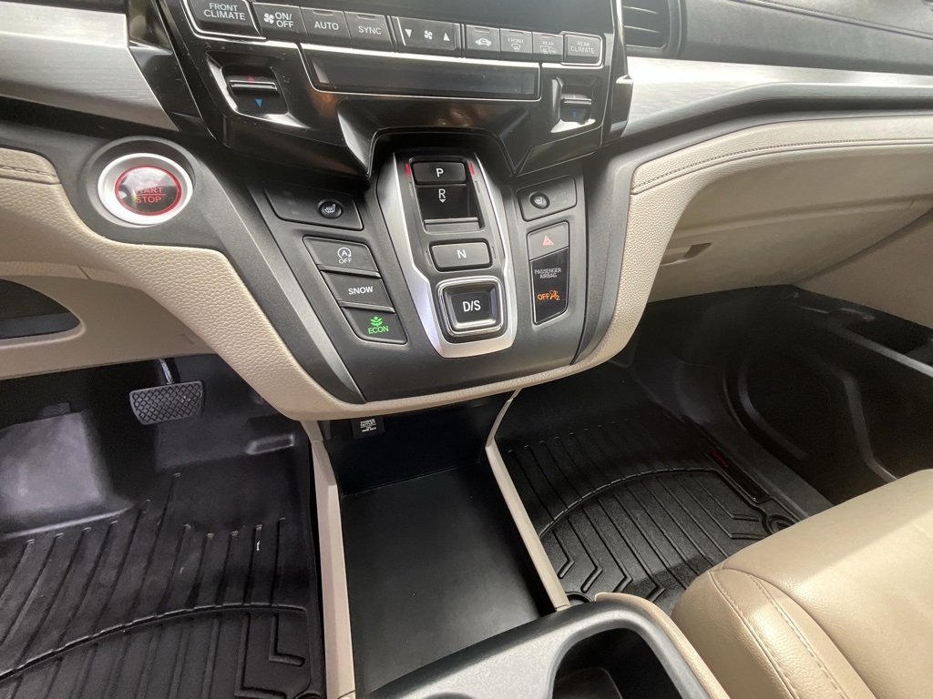 2020 Honda Odyssey EX-L photo 19