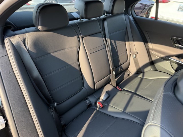 2025 Mercedes Benz C 300 4MATIC photo 25