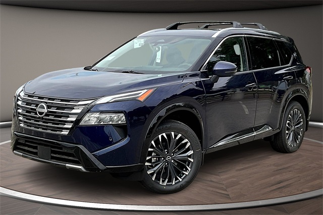 2026 Nissan Rogue Platinum's photo