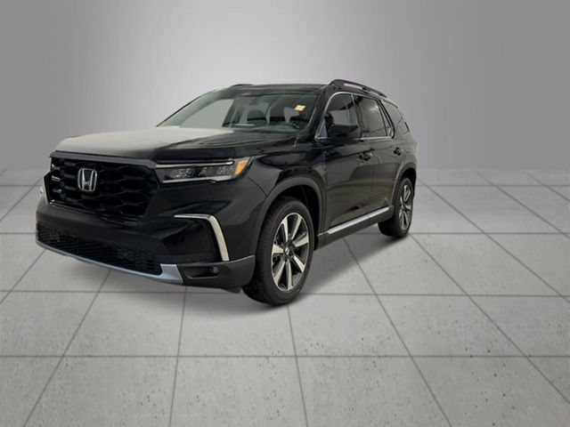 2025 Honda Pilot Touring's photo