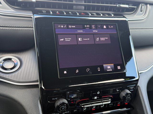 2025 Jeep Grand Cherokee Altitude photo 17