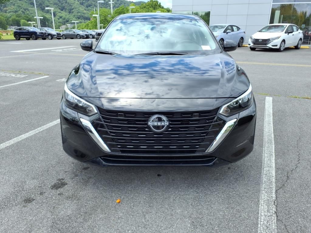 2025 Nissan Sentra SV photo 8