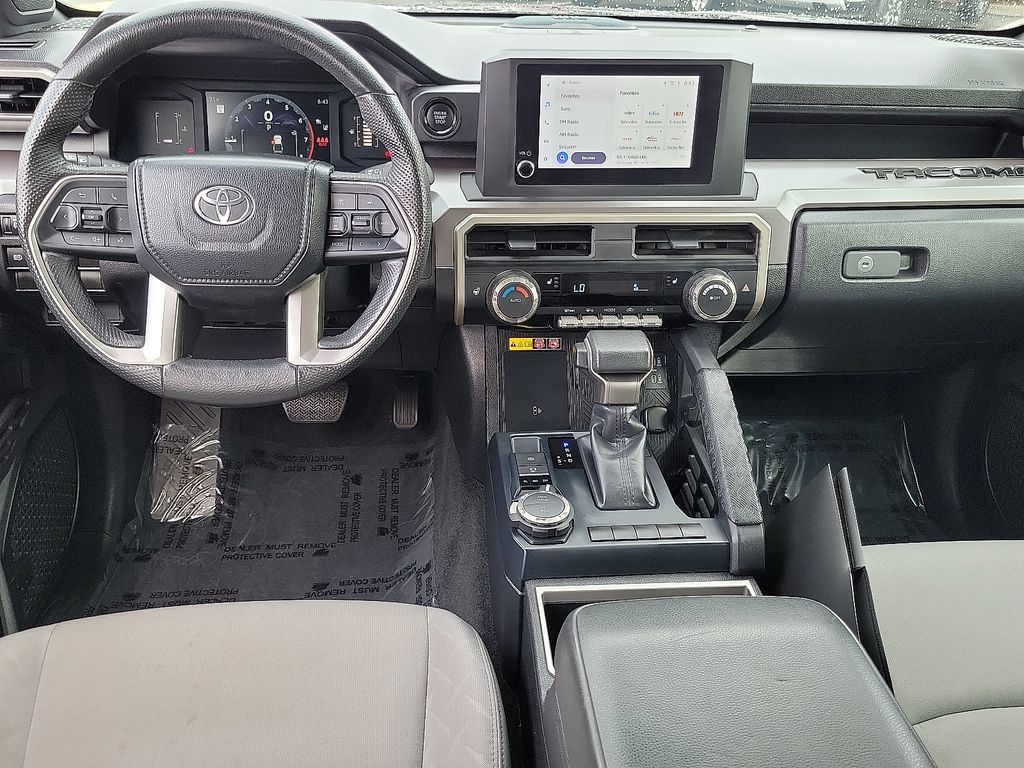 2024 Toyota Tacoma SR5 4x4 photo 4